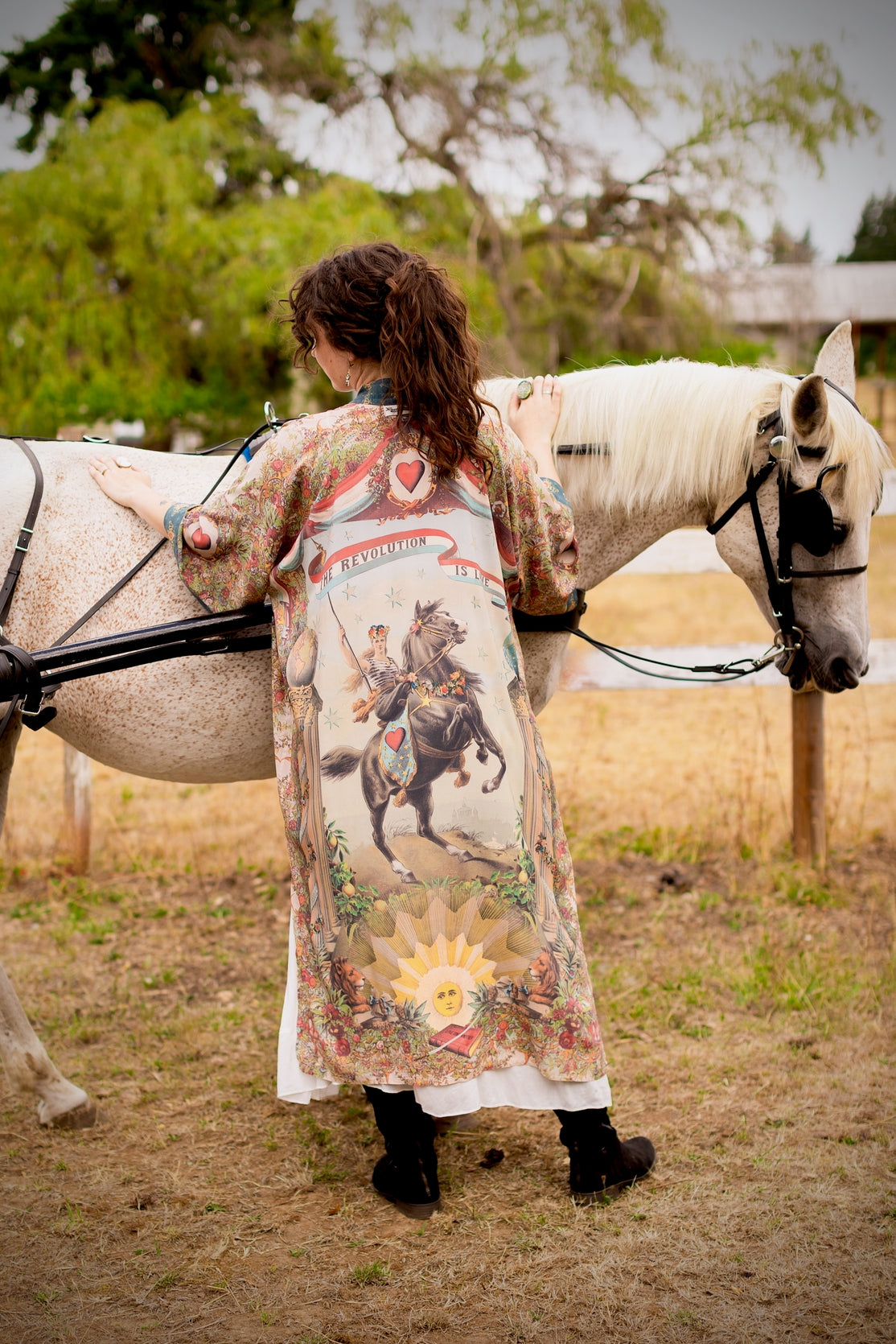 Market Of Stars - Love Revolution - Opera Duster Kimono Robe - Sun, Horse & Florals