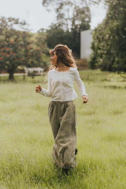 Montaigne - NZ Lambswool Cropped Cardigan