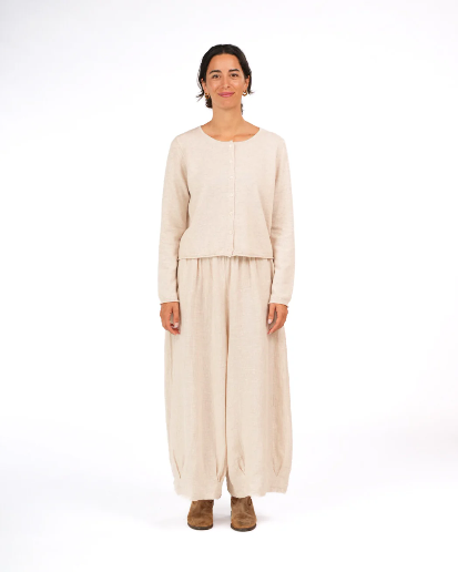 Montaigne - NZ Lambswool Cropped Cardigan