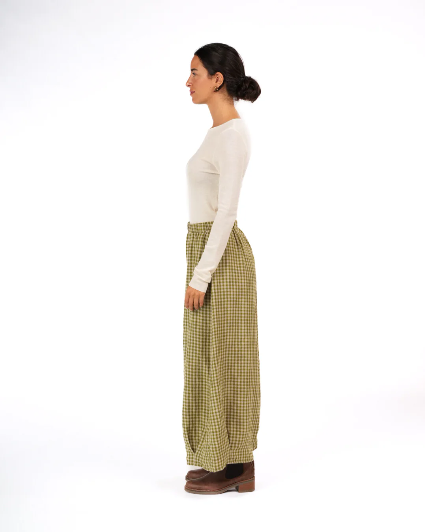 Montaigne - 100% Australian Merino Wool Knit Top Spencer – Lightweight Layering Essential