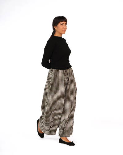 Montaigne - 100% Australian Merino Wool Knit Top Spencer – Lightweight Layering Essential