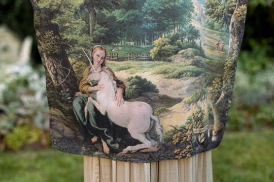 Market Of Stars - The Mythmaker - Matinée Cropped Duster Kimono - Landscape & Unicorn