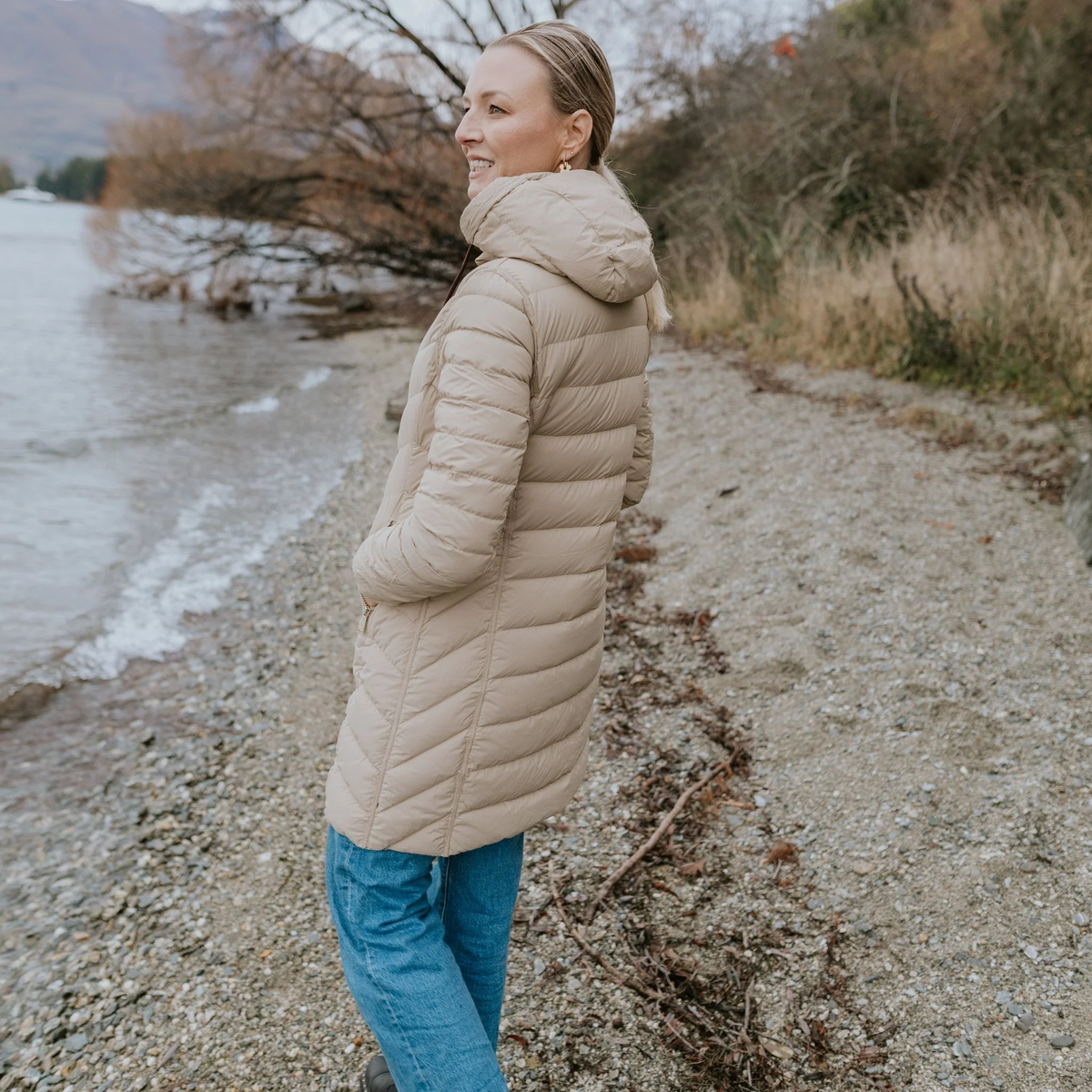 MOKE - Arnie - Reversible Puffer Duck Down Coat  - Chocolate/Palomino