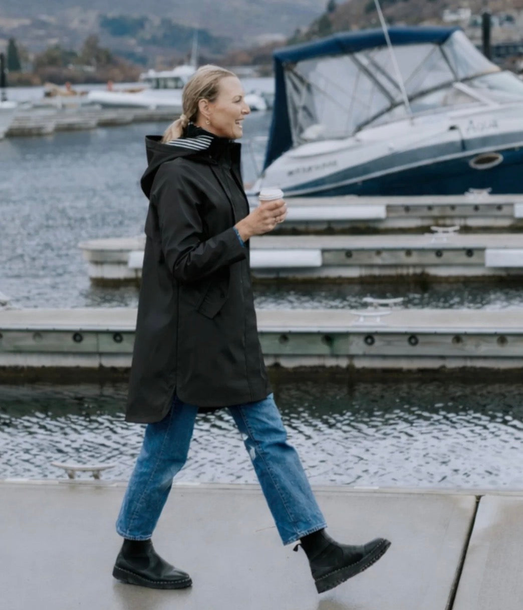 MOKE - Billie - Raincoat Jacket - Black/ Choc Houndstooth