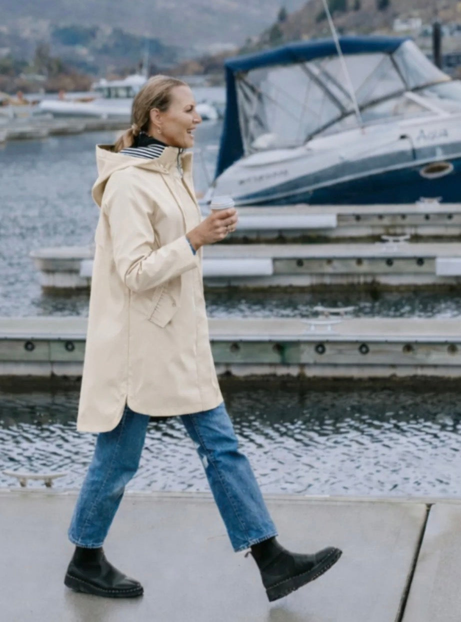 MOKE - Billie - Raincoat Jacket - Cream/Choc Houndstooth