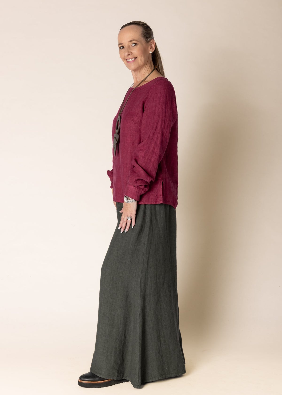 Imagine Fashion - ‘Karily’ Linen Top - Mulberry Wine