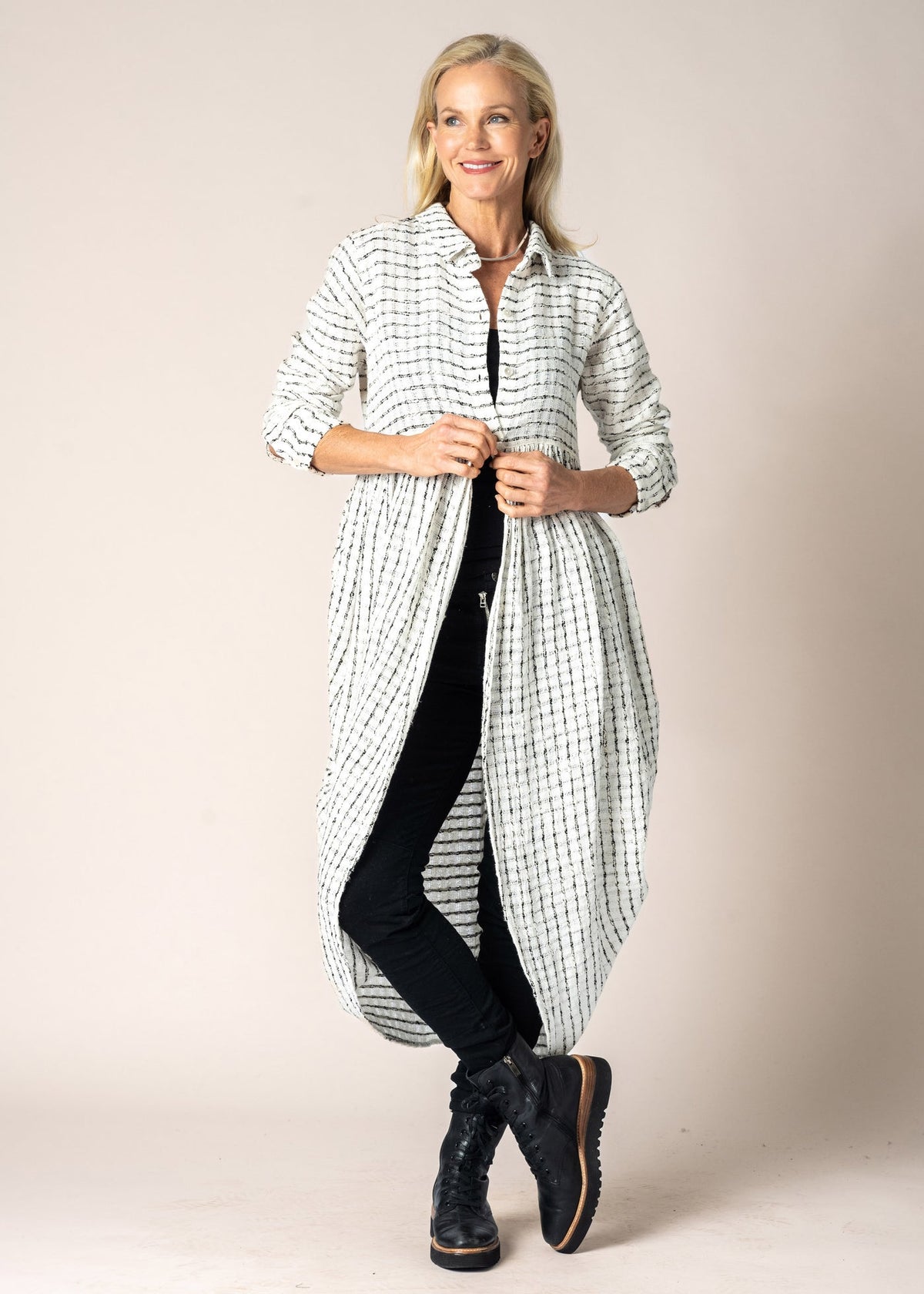Imagine Fashion - ‘Cambria’ Linen Jacket - Cream