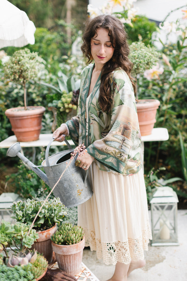 Market Of Stars - Fleur De Soleil - Pixie Duster Crop Kimono - Florals