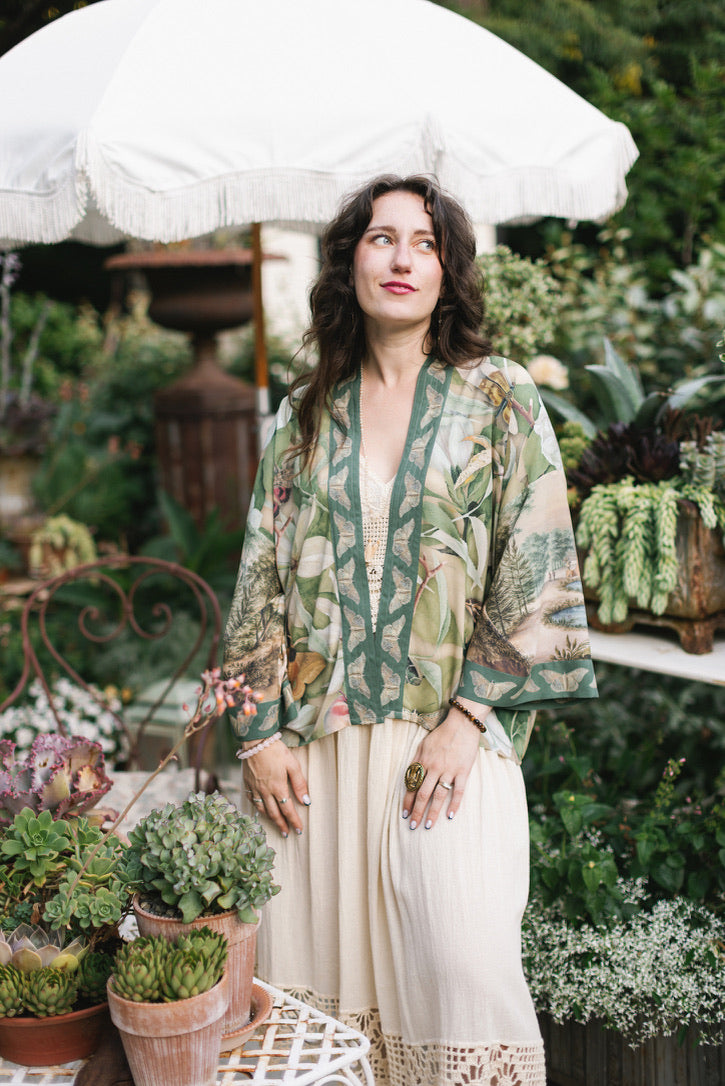 Market Of Stars - Fleur De Soleil - Pixie Duster Crop Kimono - Florals