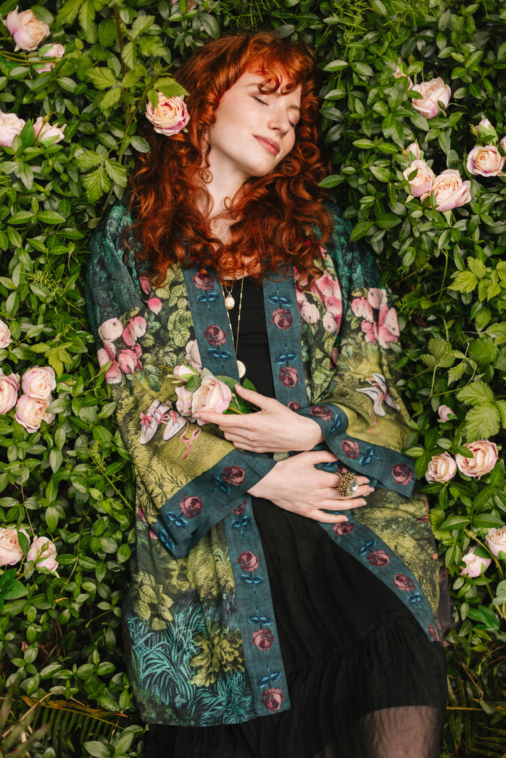 Market Of Stars - The Daydreamer - Matinée Cropped Duster Kimono - Florals & Rabbits