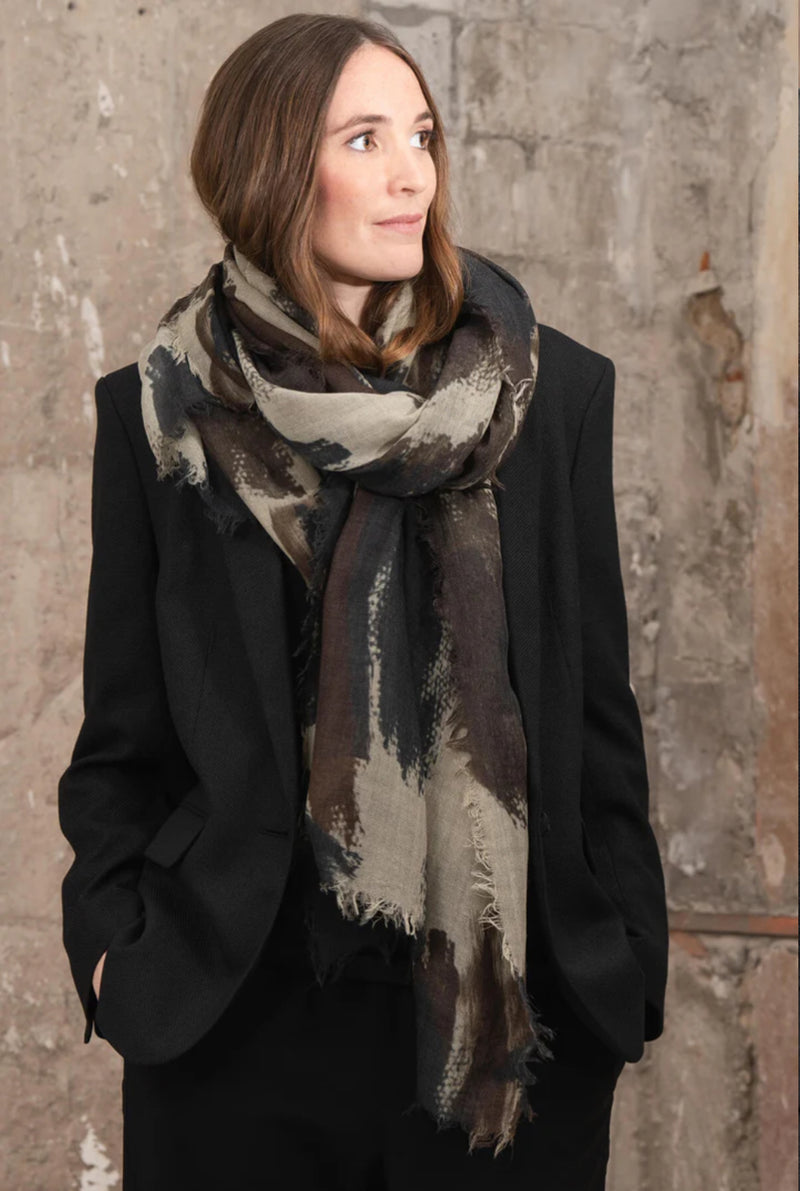‘Ayaka’ Australian Merino Scarf