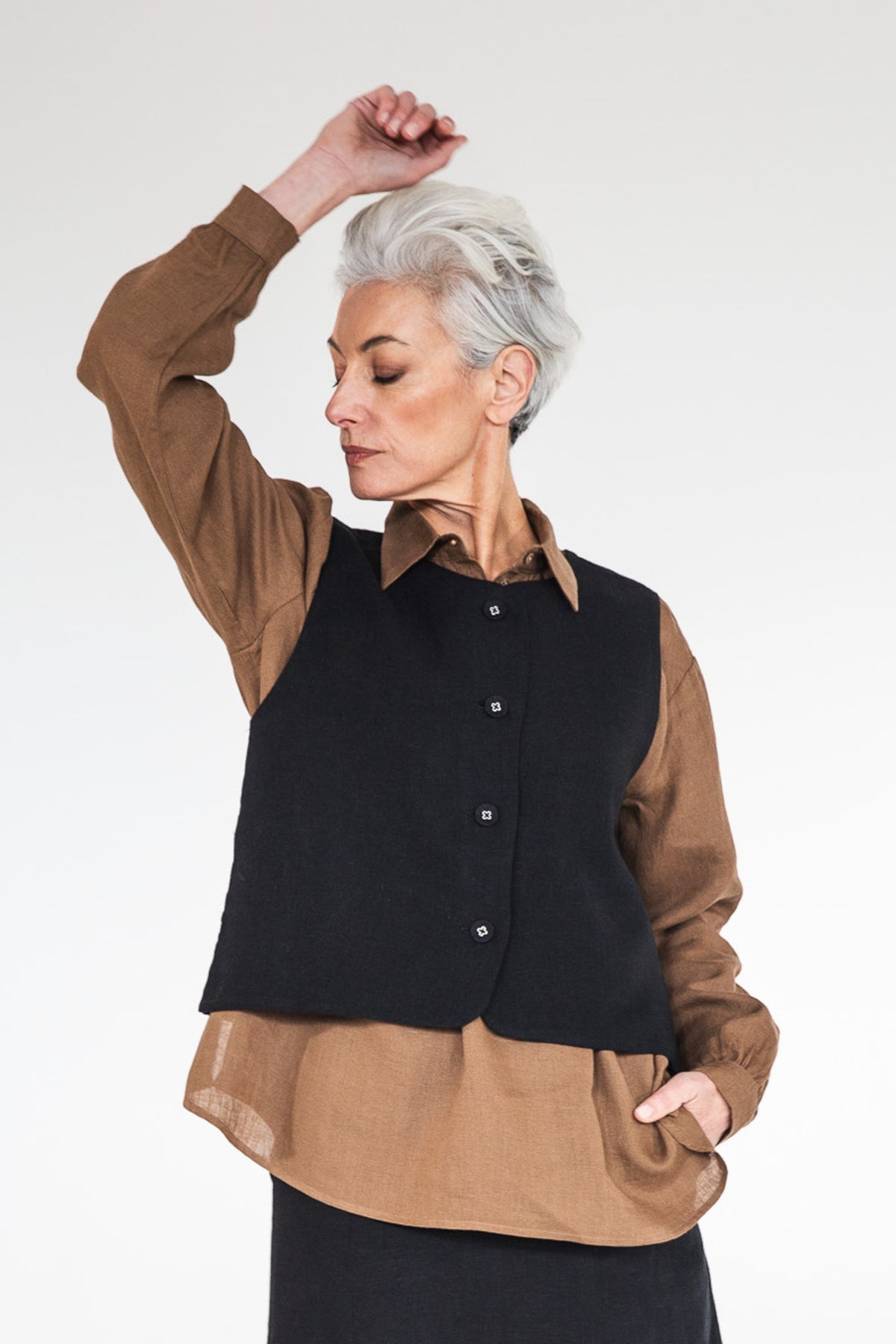 Eva’s Sunday - Shelby - European Linen Vest Jacket - Black