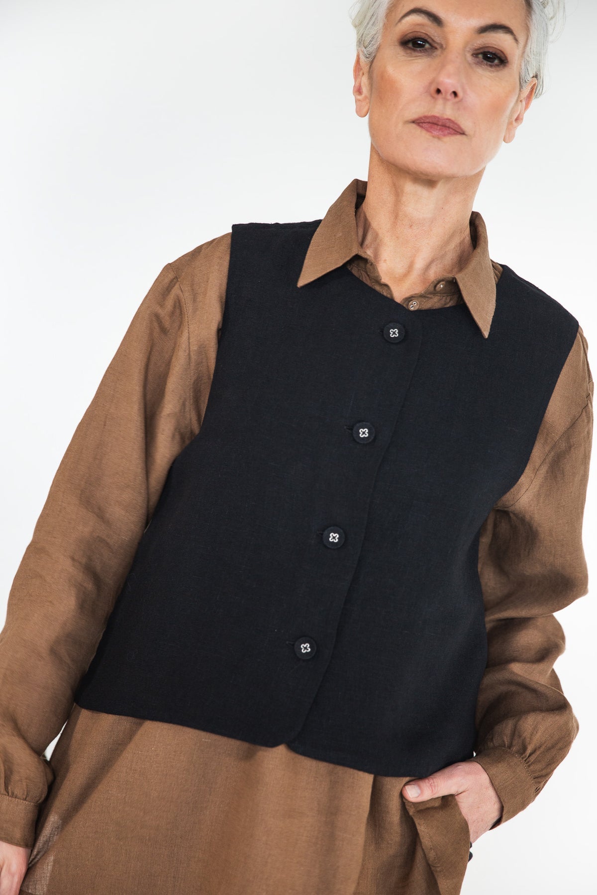 Eva’s Sunday - Shelby - European Linen Vest Jacket - Black