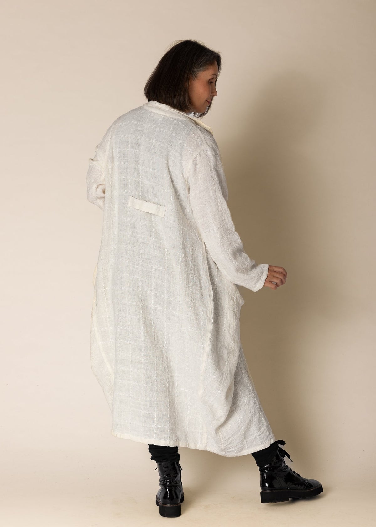 Imagine Fashion - ‘Mirella’ Linen Jacket - Cream
