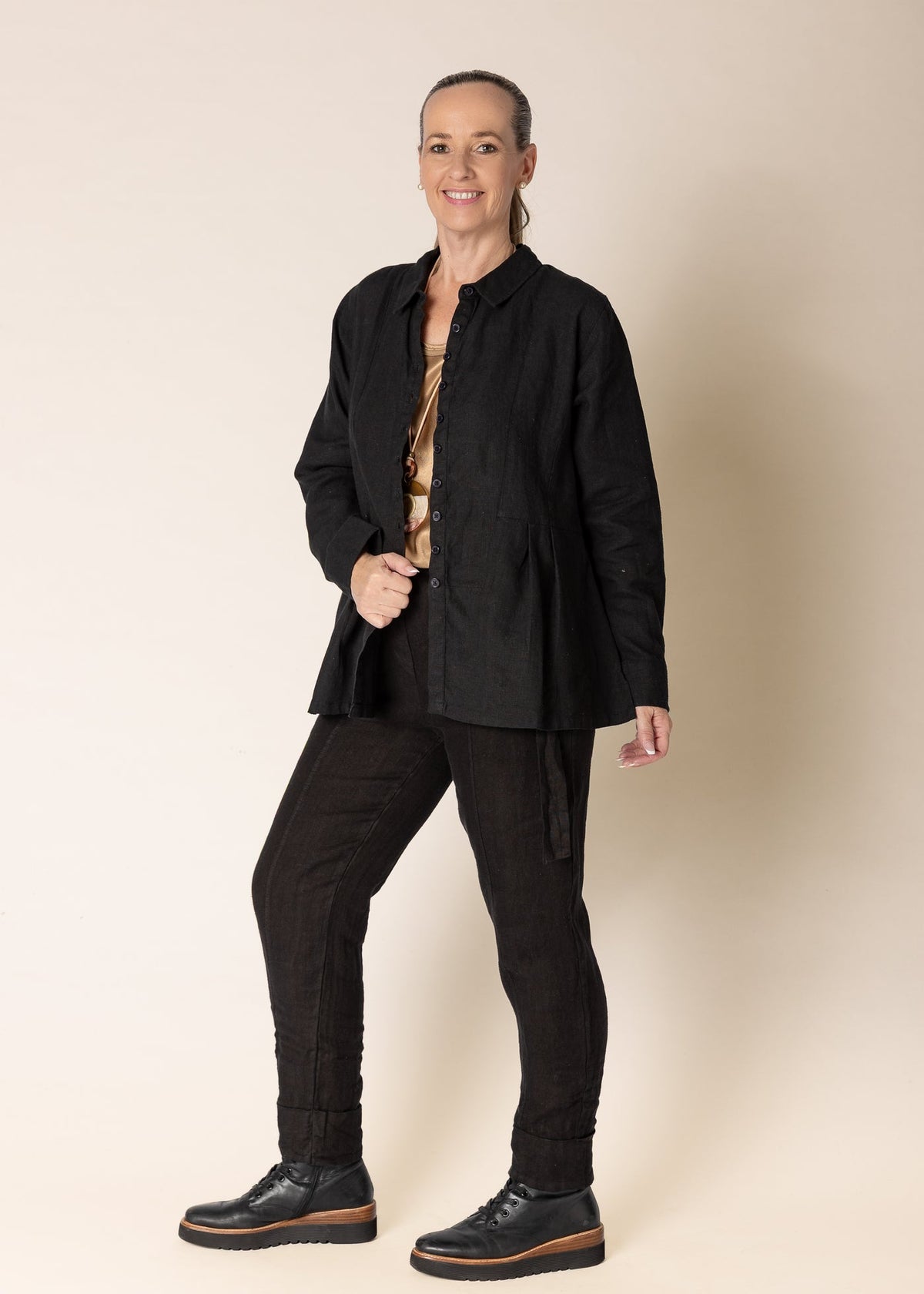 Imagine Fashion - ‘Lilou’ Linen Top in Onyx -LAST OME - Size S