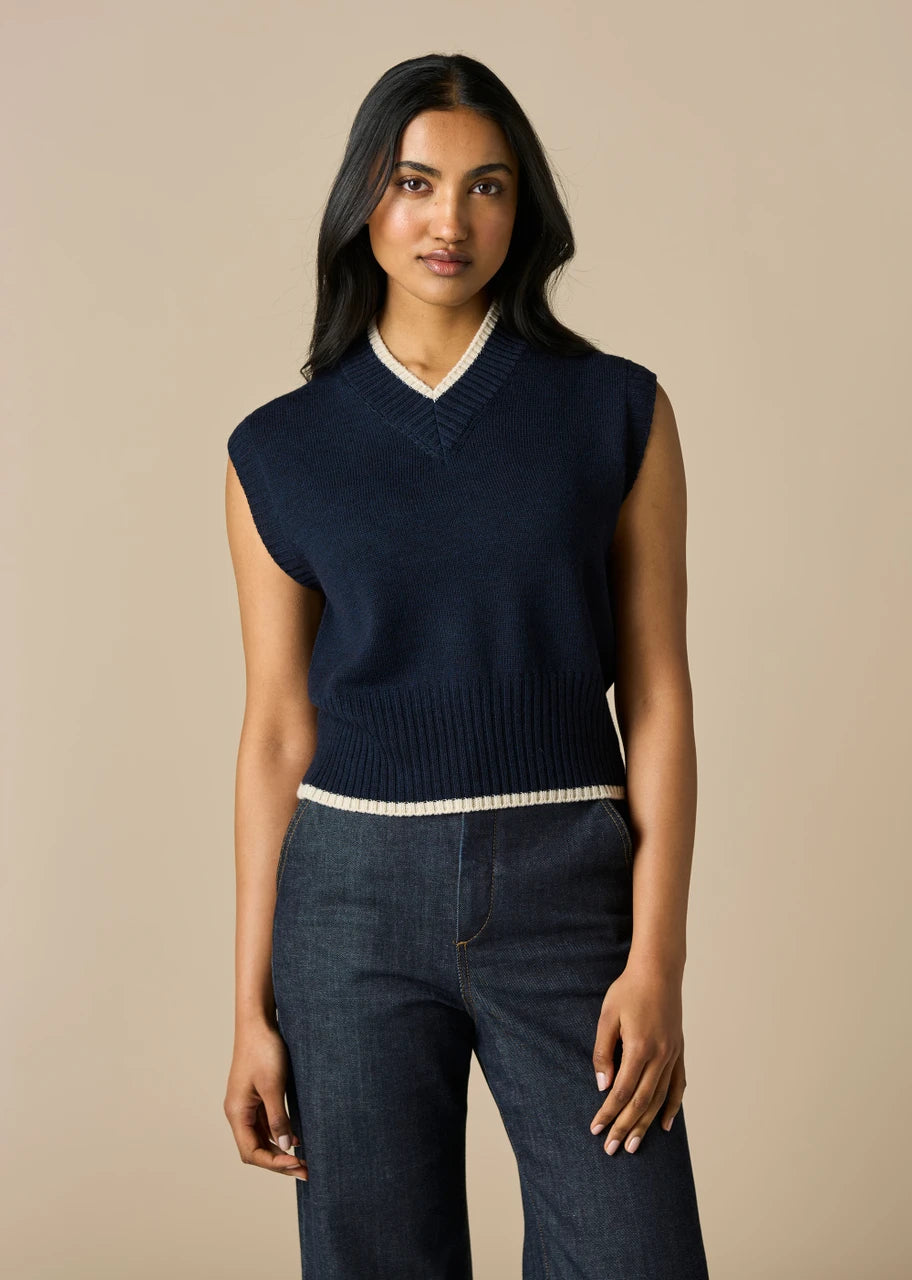 UIMI - Goldie - Australian Merino Wool Vest - Midnight