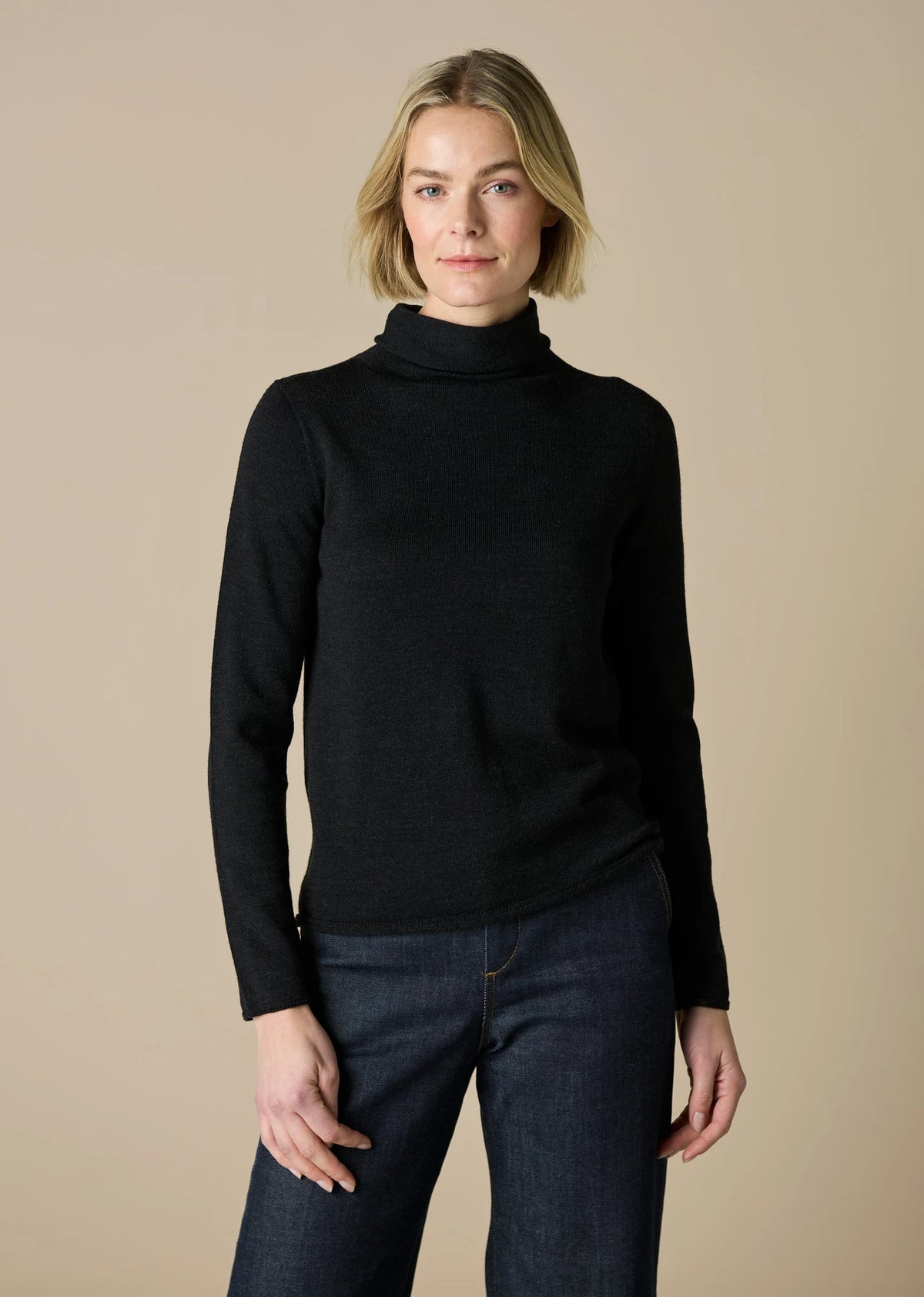 UIMI - Rollo - Australian Merino Wool Jumper Top  - Black