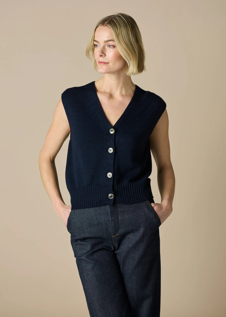 UIMI - Margaux - Australian Merino Wool Vest - Midnight