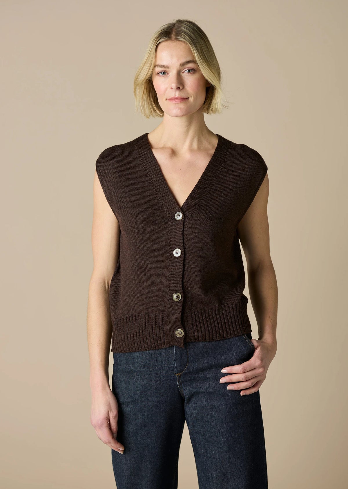 UIMI - Margaux - Australian Merino Wool Vest - Chocolate