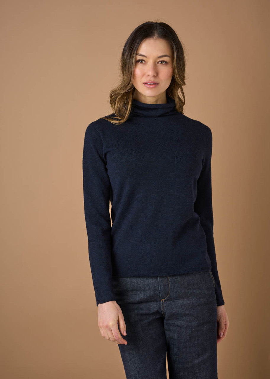 UIMI - ‘Rollo’ Australian Merino Turtleneck Top - Ink