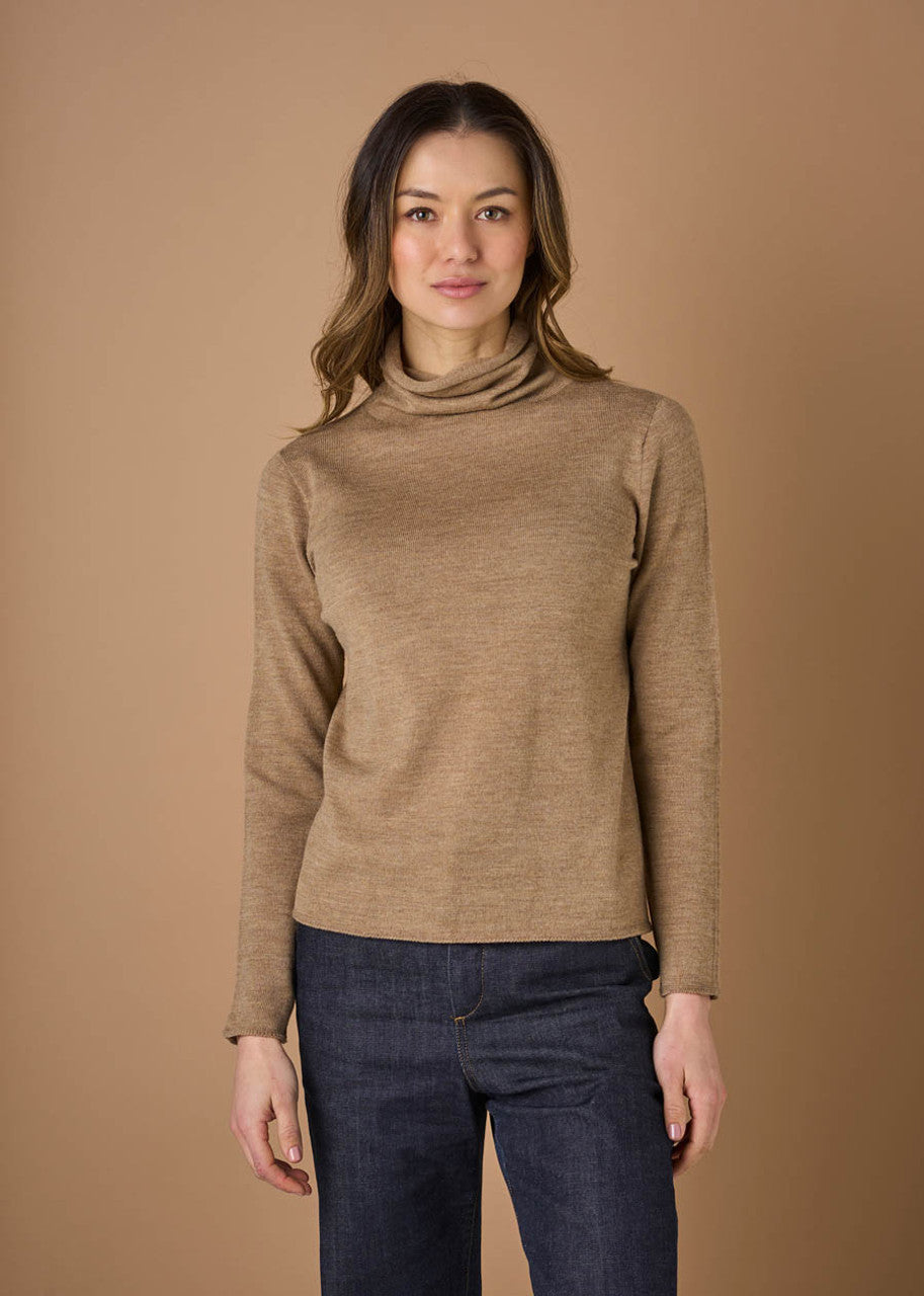 UIMI - ‘Rollo’ Australian Merino Turtleneck Top - Cashew