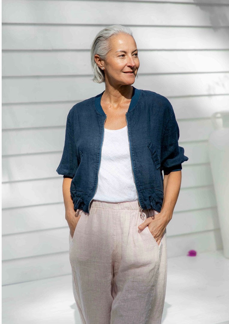 The Italian Cartel - Cori – Linen Zip Front Cropped Jacket
