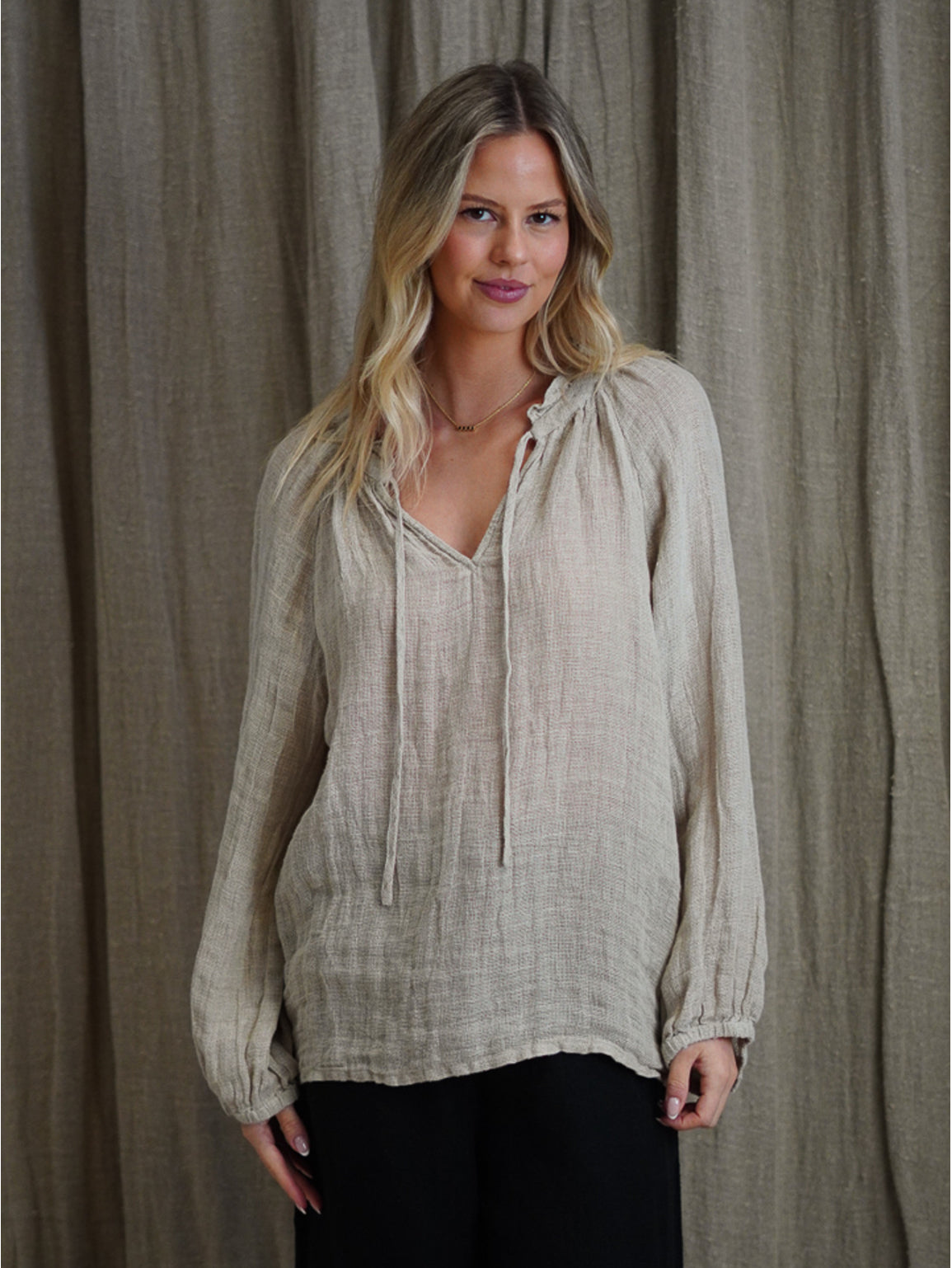 Rustic - ‘Sussana’ Linen Top Long Sleeve - Natural