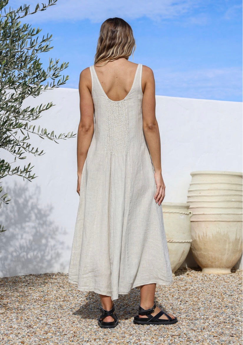 Free Angel - La Figura – Relaxed Linen Midi Dress With Pockets