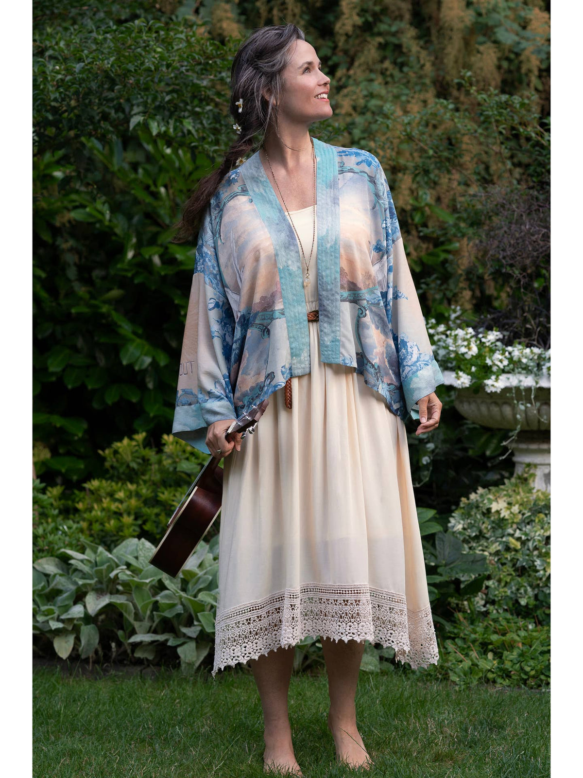 Market Of Stars - ‘Peace Out’ Cropped Bamboo Kimono Pixie Duster with Doves
