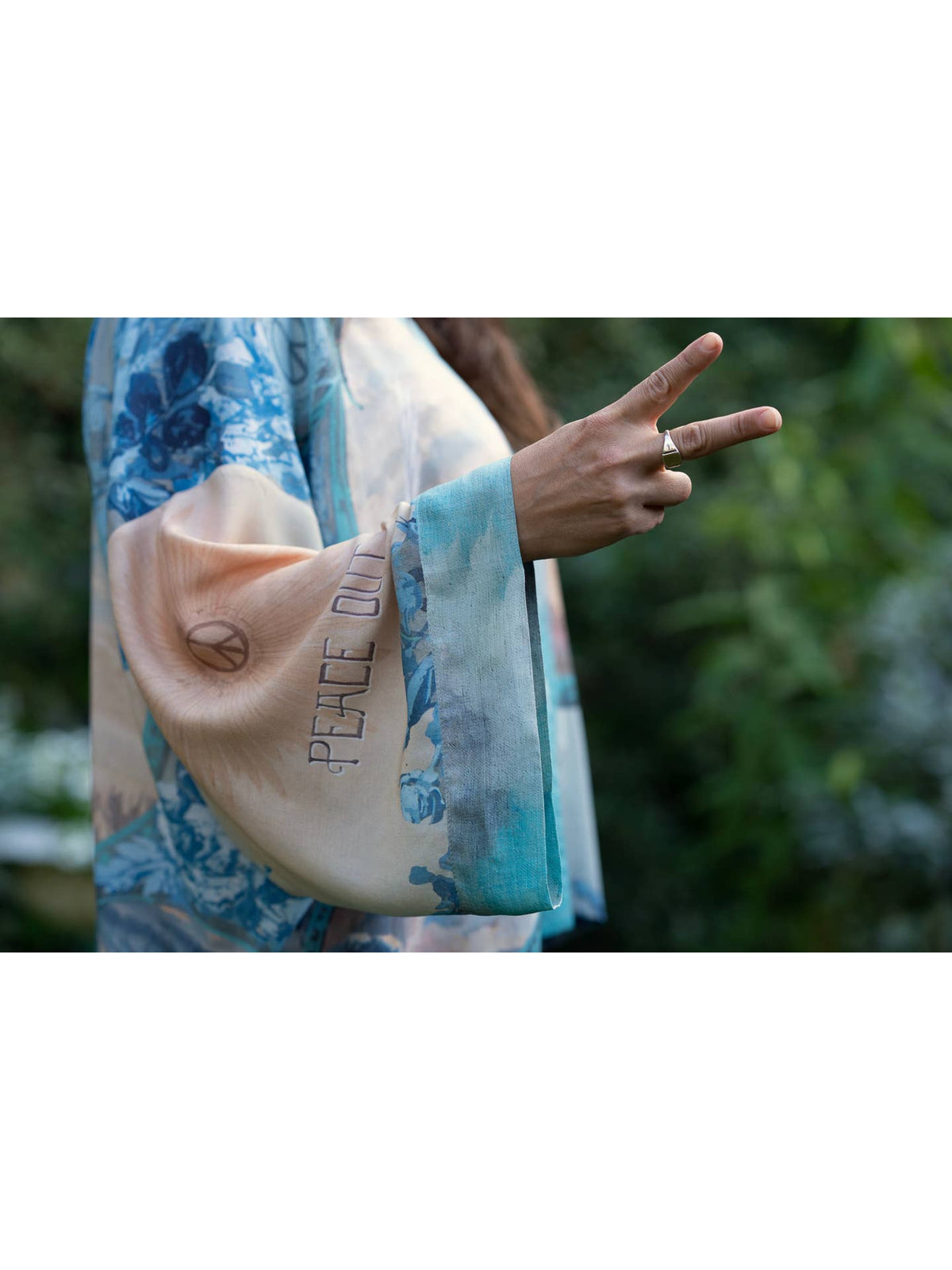 Market Of Stars - ‘Peace Out’ Cropped Bamboo Kimono Pixie Duster with Doves