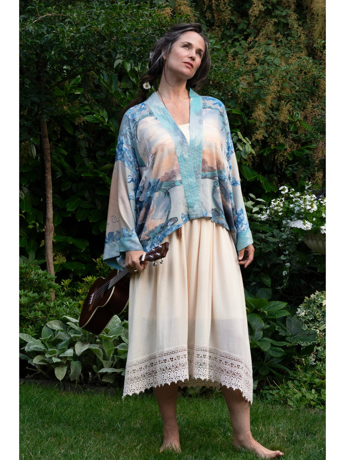 Market Of Stars - ‘Peace Out’ Cropped Bamboo Kimono Pixie Duster with Doves