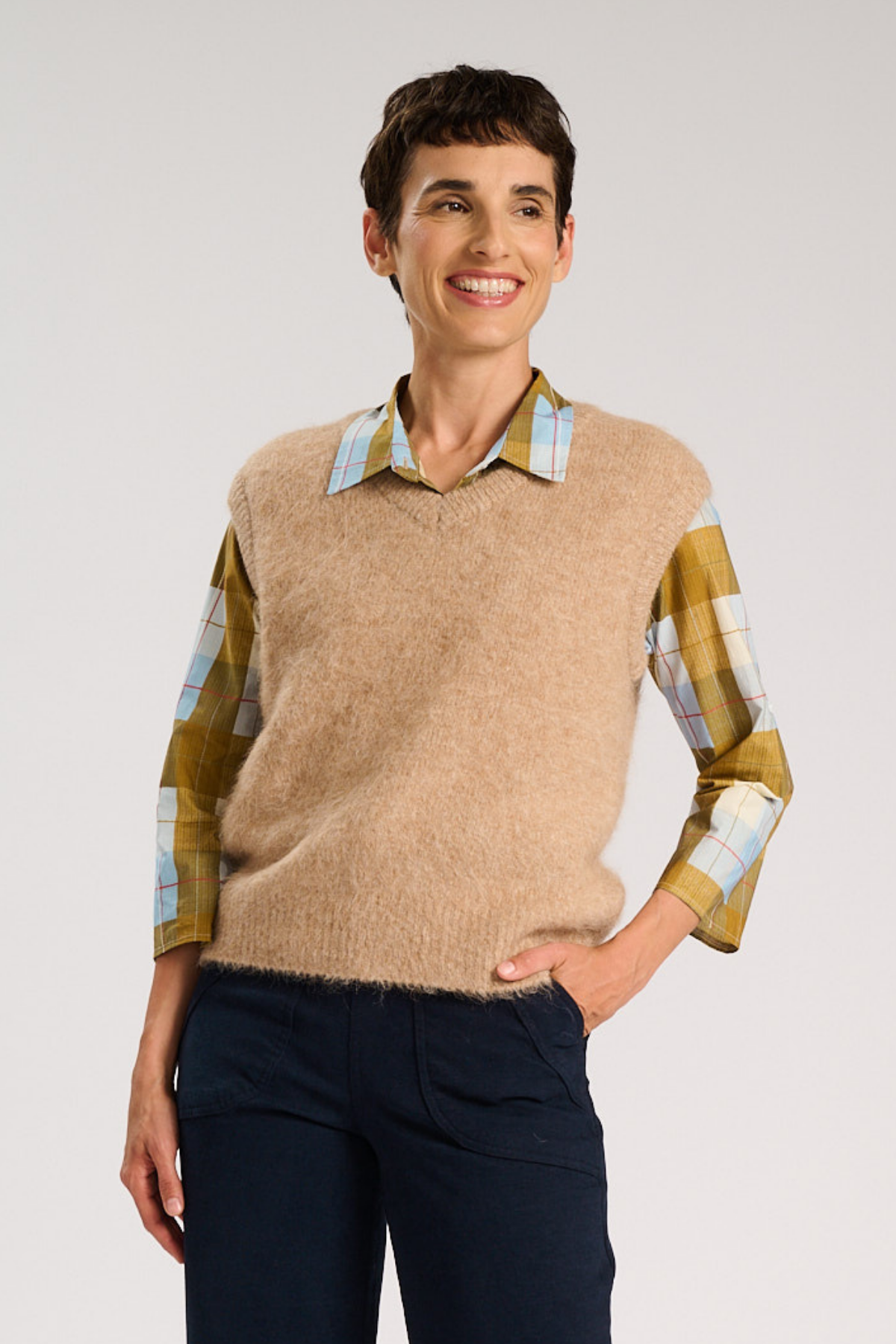 Olga De Polga - Aspen - V Neck Alpaca Vest - Beige