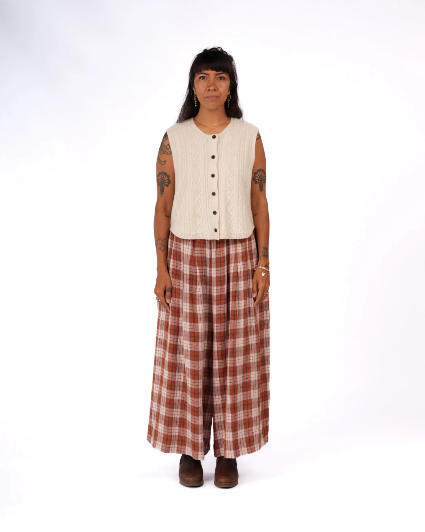 Montaigne - Luella - Cable Knit Pure Lambswool Vest