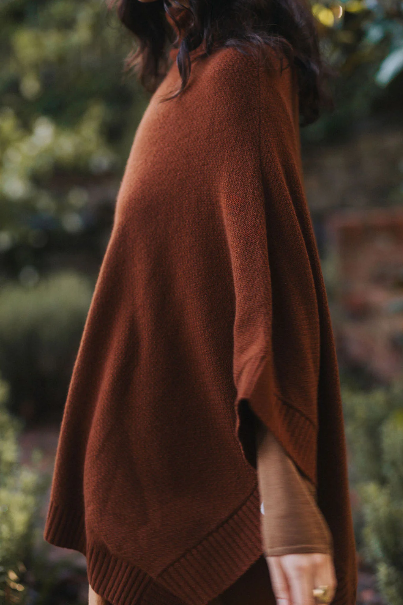 Montaigne - Agnès - 100% New Zealand Lambswool Poncho
