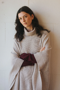Montaigne - Agnès - 100% New Zealand Lambswool Poncho