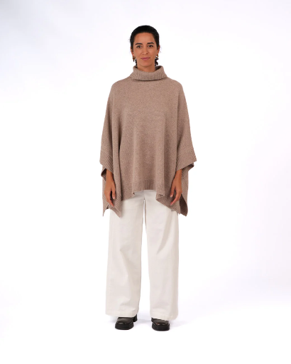 Montaigne - Agnès - 100% New Zealand Lambswool Poncho