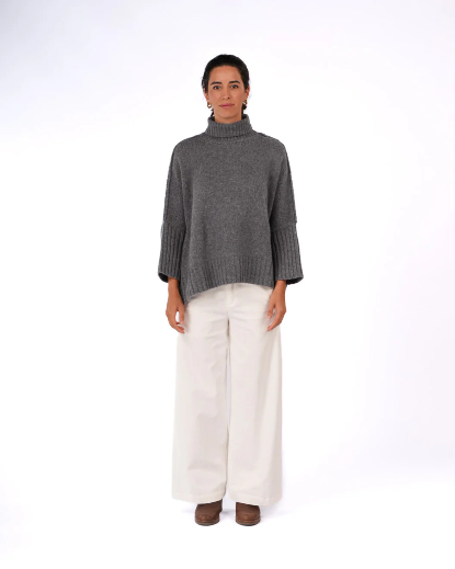 Montaigne - Balmain - Pure New Zealand Lambswool Roll Neck Sweater