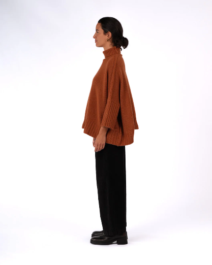 Montaigne - Balmain - Pure New Zealand Lambswool Roll Neck Sweater