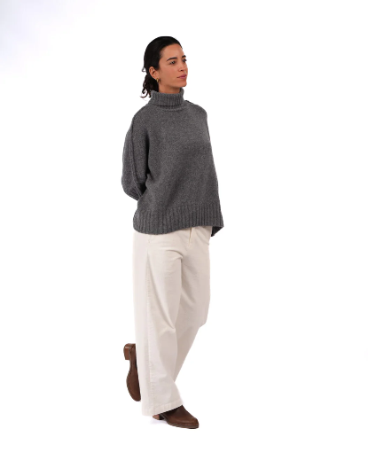 Montaigne - Balmain - Pure New Zealand Lambswool Roll Neck Sweater