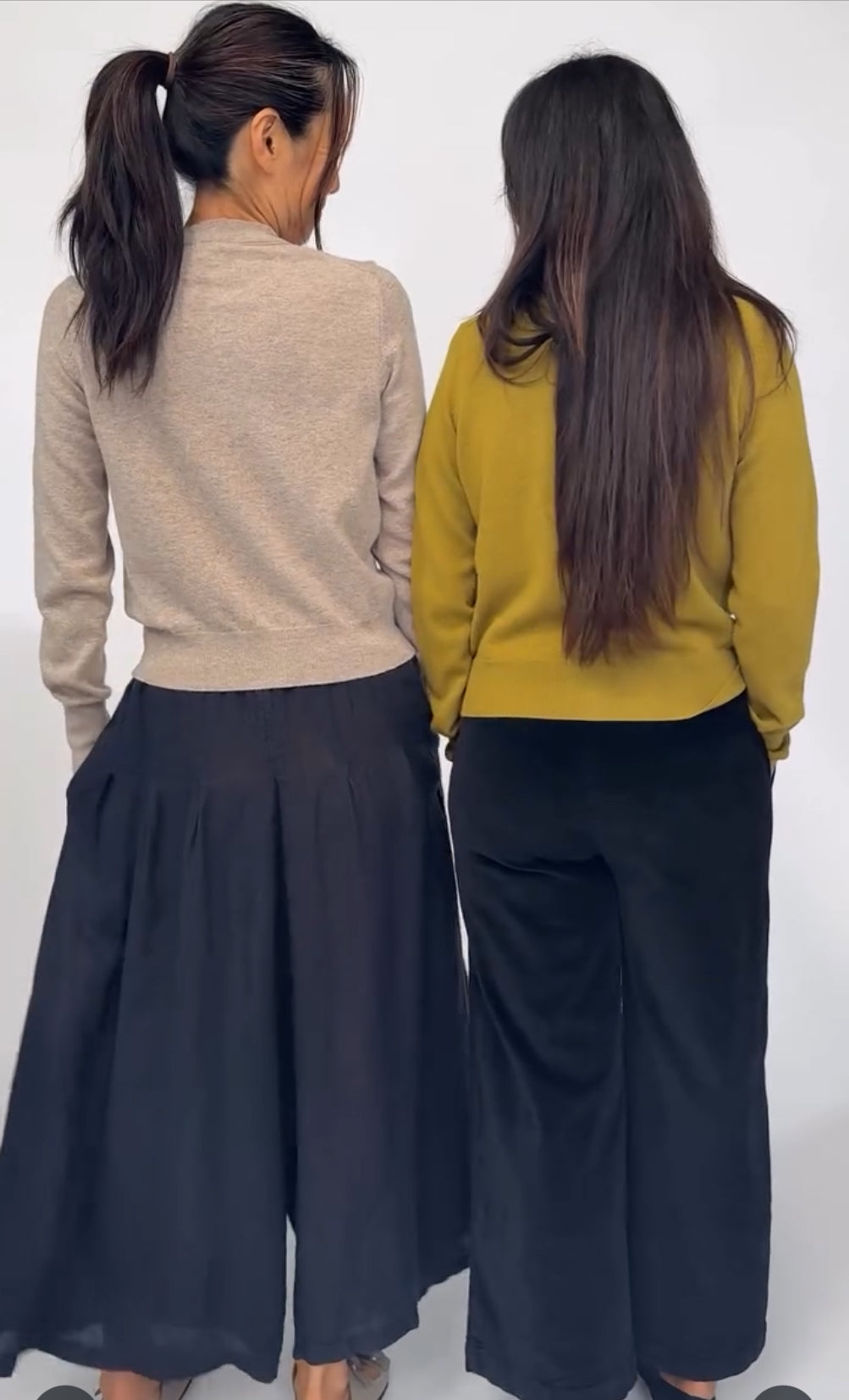Montaigne - ‘Minimalist’ Lambswool Cardigan - Various Colours