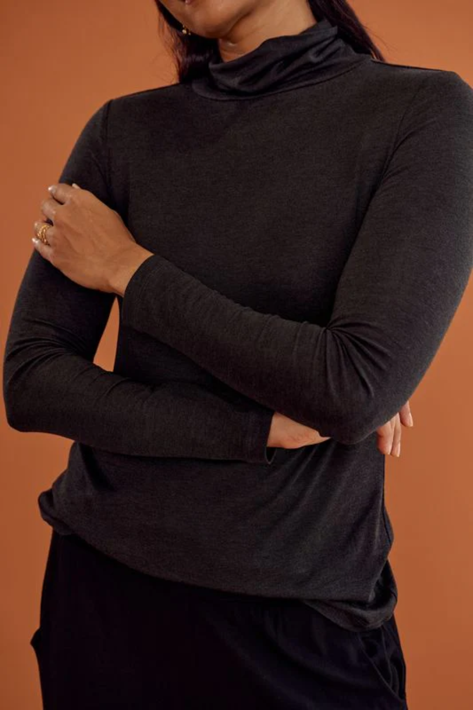 Bamboo Body - Maya - Turtle Neck Bamboo/Wool Knit