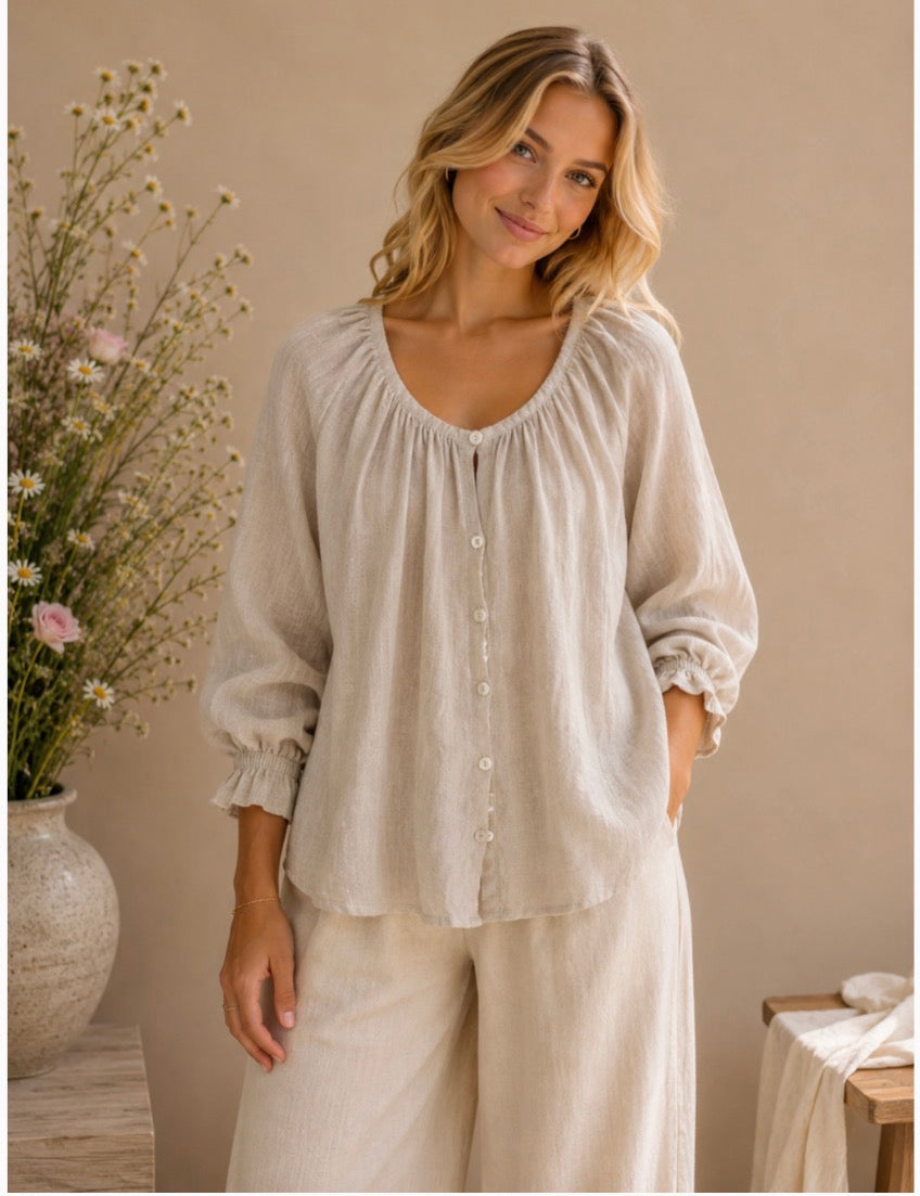 Free Angel - Spirita – Gathered Neckline Button-Throughout Linen Top
