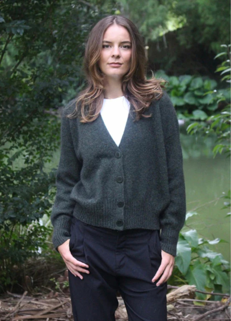 Lothlorian ‘Prime’ V-Neck Cardi - Various Colours