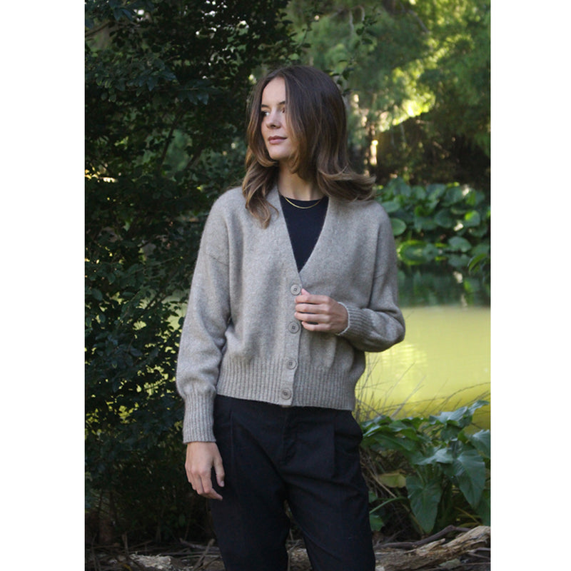 Lothlorian ‘Prime’ V-Neck Cardi - Various Colours