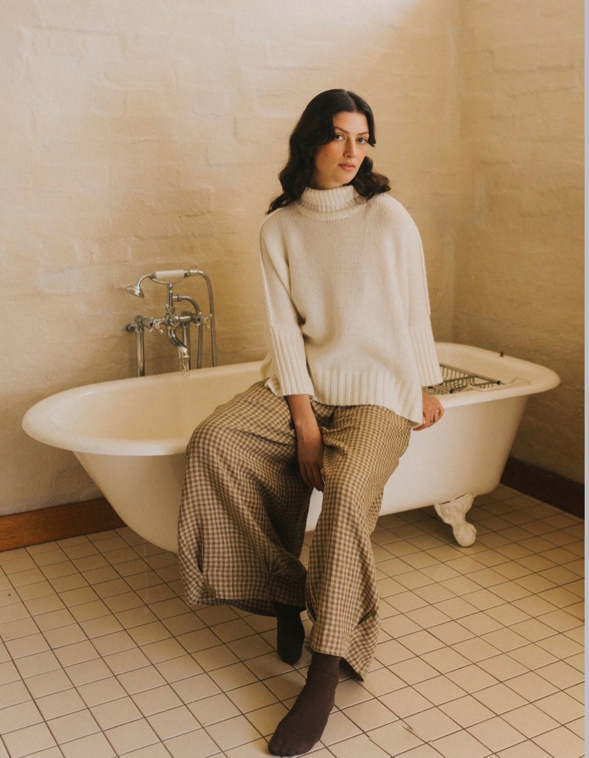 Montaigne - Balmain - Pure New Zealand Lambswool Roll Neck Sweater