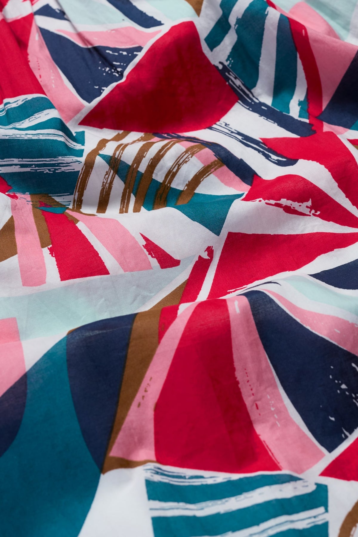 Seasalt Cornwall - ‘Mevagissey’ Midi Skirt in GOTS Certified Organic Cotton - Spinnaker Sails Chalk