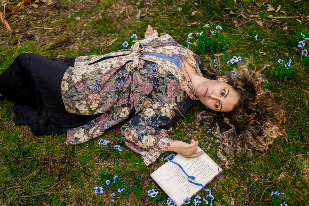 Market Of Stars - Lionheart - Matinée Cropped Duster Kimono - Florals & Narnia Print