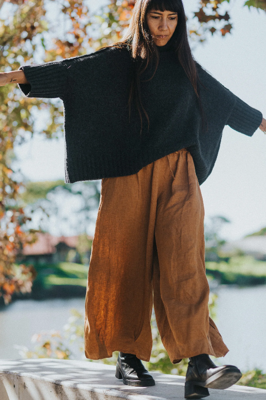 Montaigne - Eadie - French Linen Pants with Drawstring