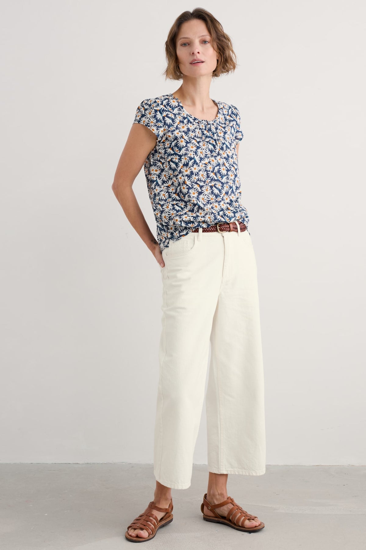 Seasalt Cornwall - ‘Garden Gate’ Cotton Top - Scatter Daisy Maritime