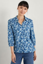 Seasalt Cornwall 3/4 ‘Embrace’ Shirt-Flower Meadow Blue Fog